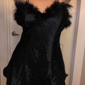 Black fluffy at the stop lingerie dress.